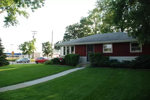 1214 Pontiac Trl, Madison, WI 53711