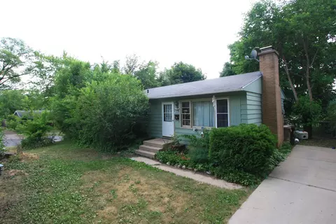 3402 Dryden Dr, Madison, WI 53704