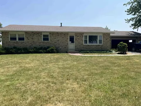 5637 S County Road J, Janesville, WI 53546