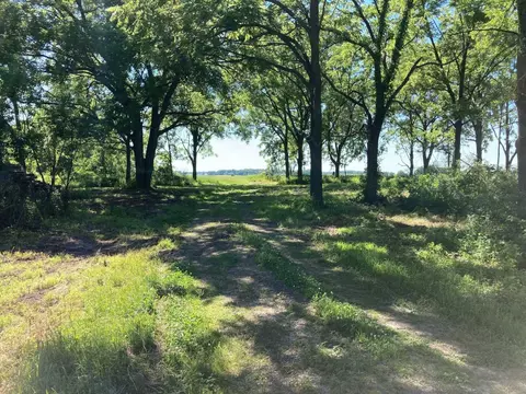 7557 Highway 73, Marshall, WI 53559