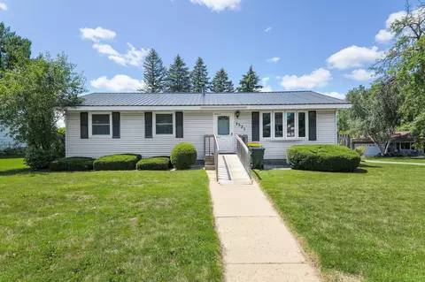 2531 Brewery Rd, Cross Plains, WI 53528