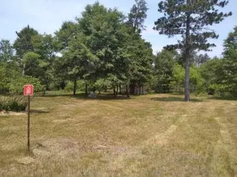 363 Milford Ct, Nekoosa, WI 54457