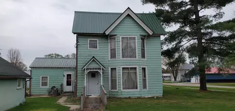 309 E Richland St, Lone Rock, WI 53556