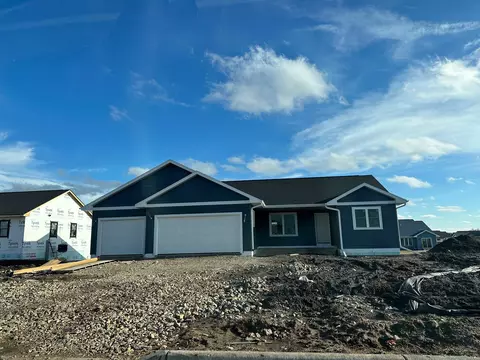 689 Porter Rd, Evansville, WI 53536