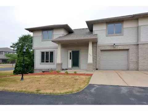 344 Prairie Heights Dr #2, Verona, WI 53593