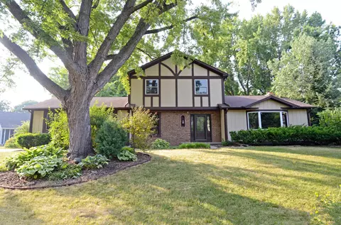1609 Parmenter St, Middleton, WI 53562
