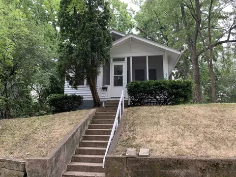 621 Cedar St, Madison, WI 53715