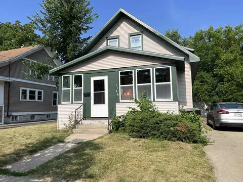 1146 Wisconsin Ave, Beloit, WI 53511 photo 1