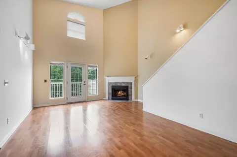 6 Captains Ct #7, Madison, WI 53719