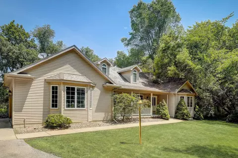 w3185 Daytonwood Road, Belleville, WI 53508