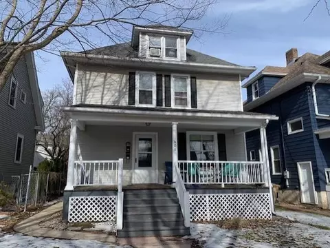 1212 Vilas Ave, Madison, WI 53715