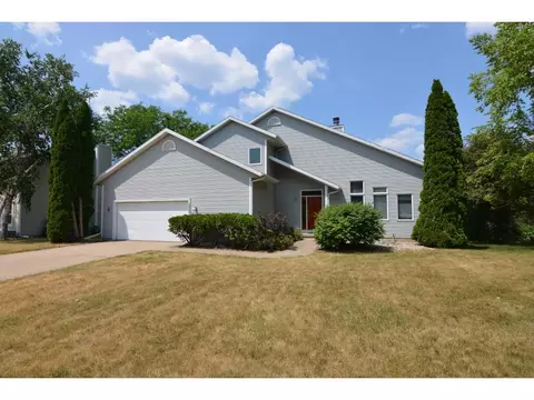 5660 Polworth St, Fitchburg, WI 53711
