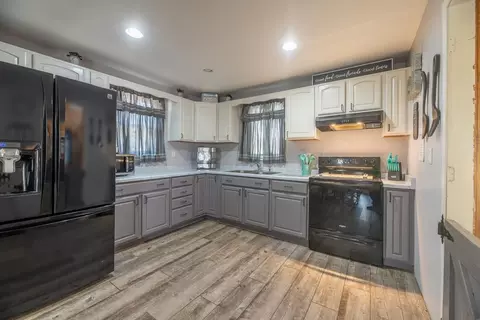 339 N Chatham St, Janesville, WI 53548