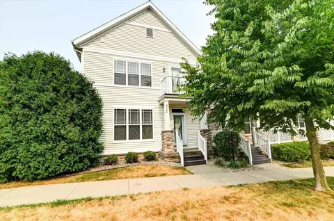 8268 Starr Grass Dr, Madison, WI 53719
