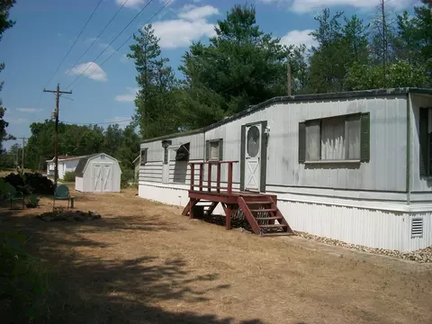 n7305 Winona Avenue, New Lisbon, WI 53950