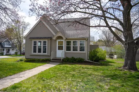 301 N Walnut St, Reedsburg, WI 53959