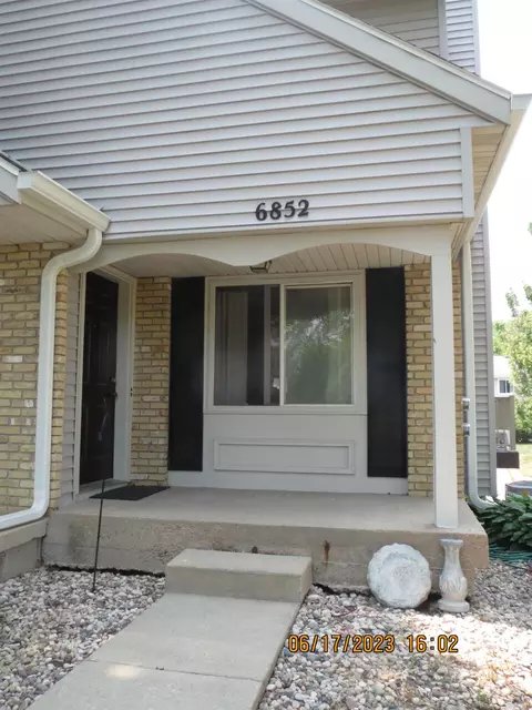 6852 Park Ridge Dr, Madison, WI 53719