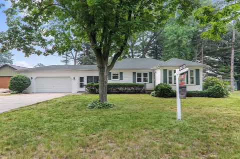 4908 Mckenna Rd, Monona, WI 53716