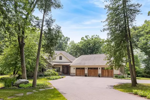 n5582 Shore Drive, Green Lake, WI 54941