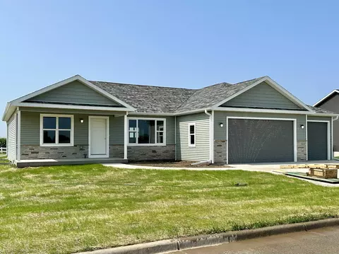 110 Parkview Ave, Shullsburg, WI 53586