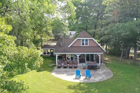n2711 North Lake Point Drive, Lodi, WI 53555
