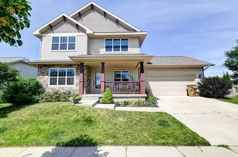 330 Fargo Trl, Middleton, WI 53562