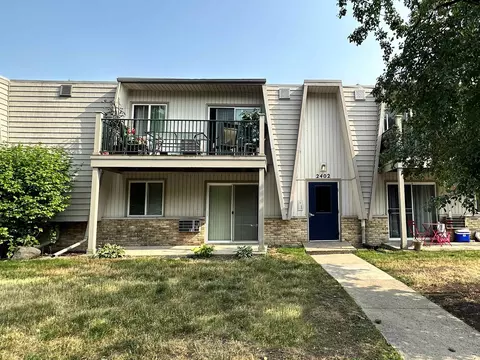 2402 Independence Ln #105, Madison, WI 53704