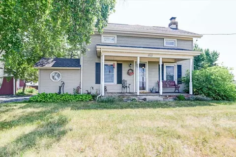 6922 N Greenway Rd, Sun Prairie, WI 53590