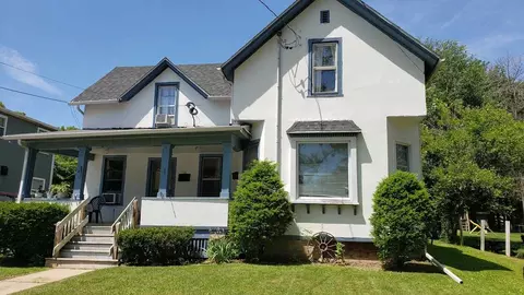 14 14-12 Garfield St, Edgerton, WI 53534