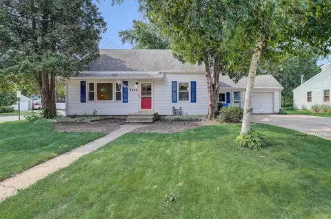 7009 North Ave, Middleton, WI 53562