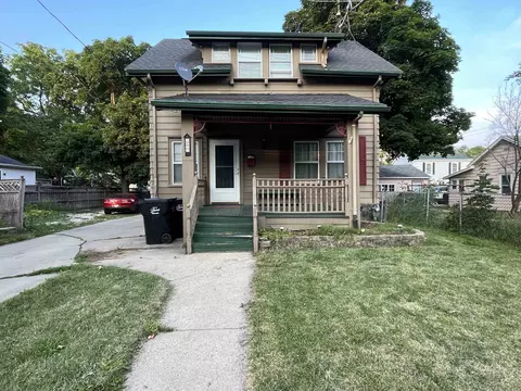 811 Wisconsin Ave, Beloit, WI 53511