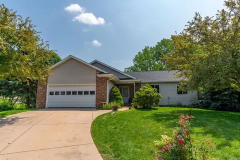 400 Roland Ct, Cottage Grove, WI 53527