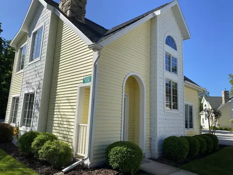 9374 Birch Grove Ct #6, Fish Creek, WI 54212