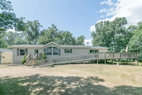 W1265 Arbor Lake, Lyndon Station, WI 53944