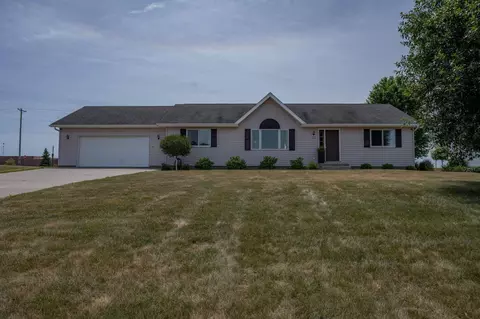 844 Heath Ct, Mauston, WI 53948