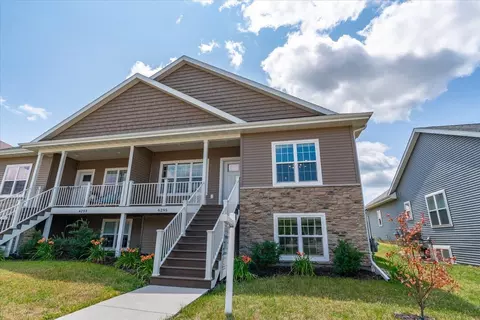 6295 Stone Gate Dr, Fitchburg, WI 53719