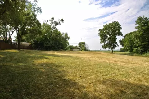 2016 Grant St, Beloit, WI 53511