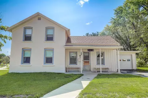 839 S Spring St, Beaver Dam, WI 53916