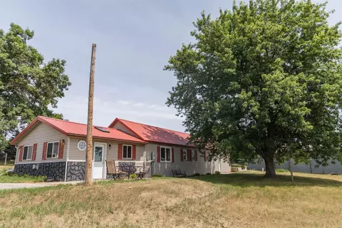 n3600 County Road A, Oxford, WI 53952