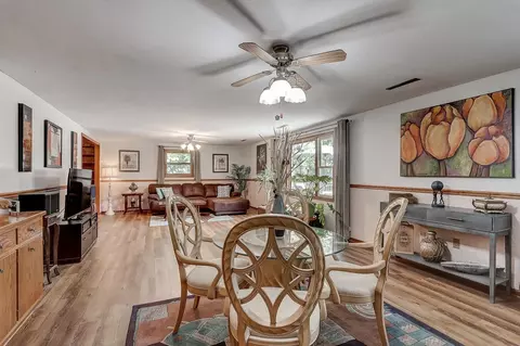 1313 Oneill Ave, Madison, WI 53704