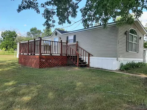 229 Avon Rd #L24, Sparta, WI 54656