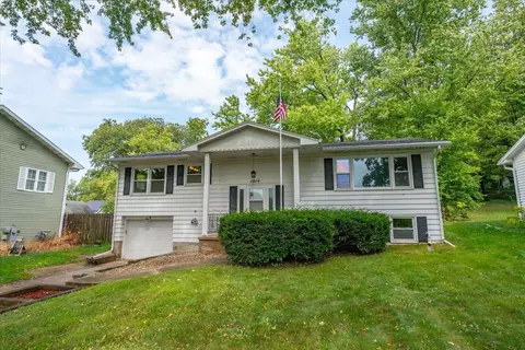 1014 Northport Dr, Madison, WI 53704