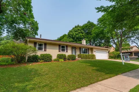 2802 Muir Field Rd, Madison, WI 53719