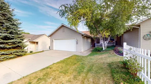 817 E South St, Beaver Dam, WI 53916