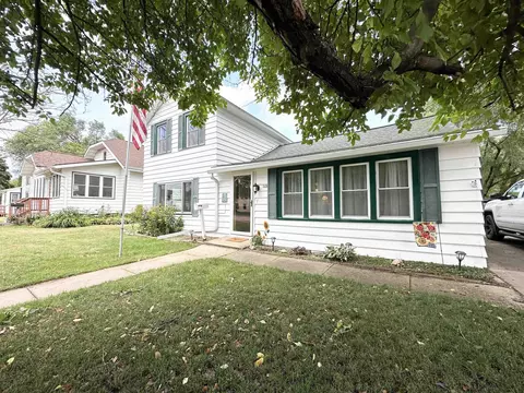 528 S Adams St, New Lisbon, WI 53950