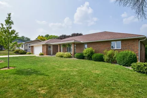 514 W Washington St, Dodgeville, WI 53533