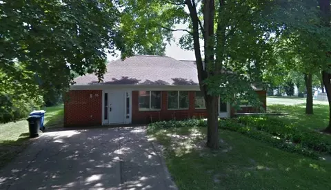 93 Burroughs Dr, Fitchburg, WI 53713
