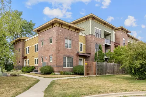 314 S Main St #202, Verona, WI 53593