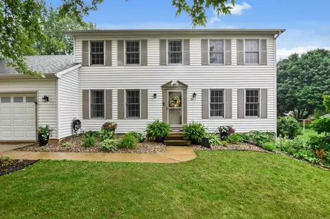 6217 Harvest Ln, Deforest, WI 53532