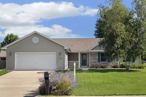 3805 Chesapeake Ave, Janesville, WI 53546
